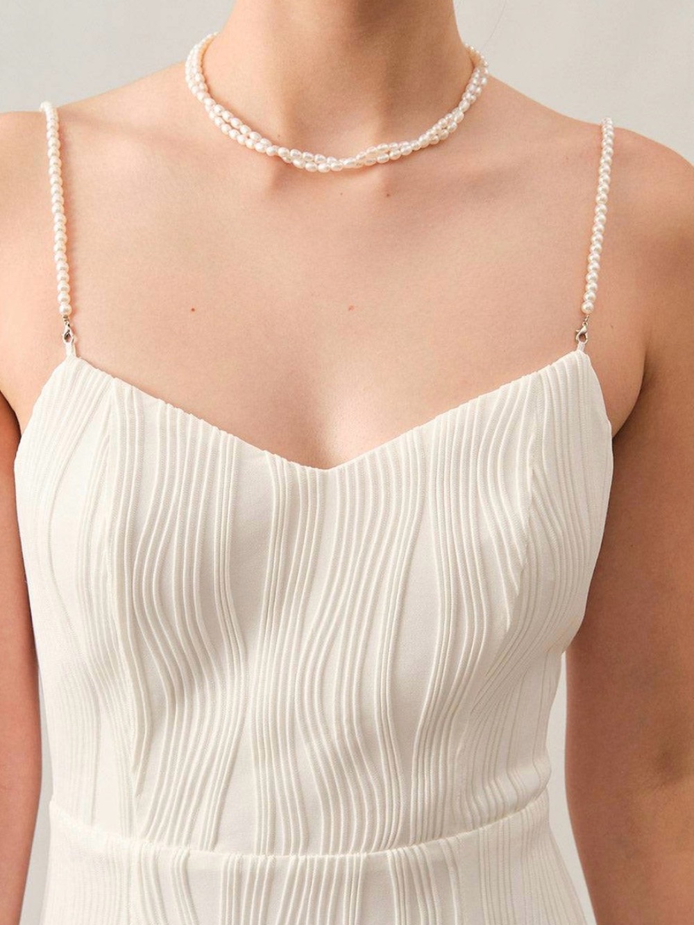 RIHOAS The Wave Textured Pearl Strap Midi Dress - Picture 4 of 5